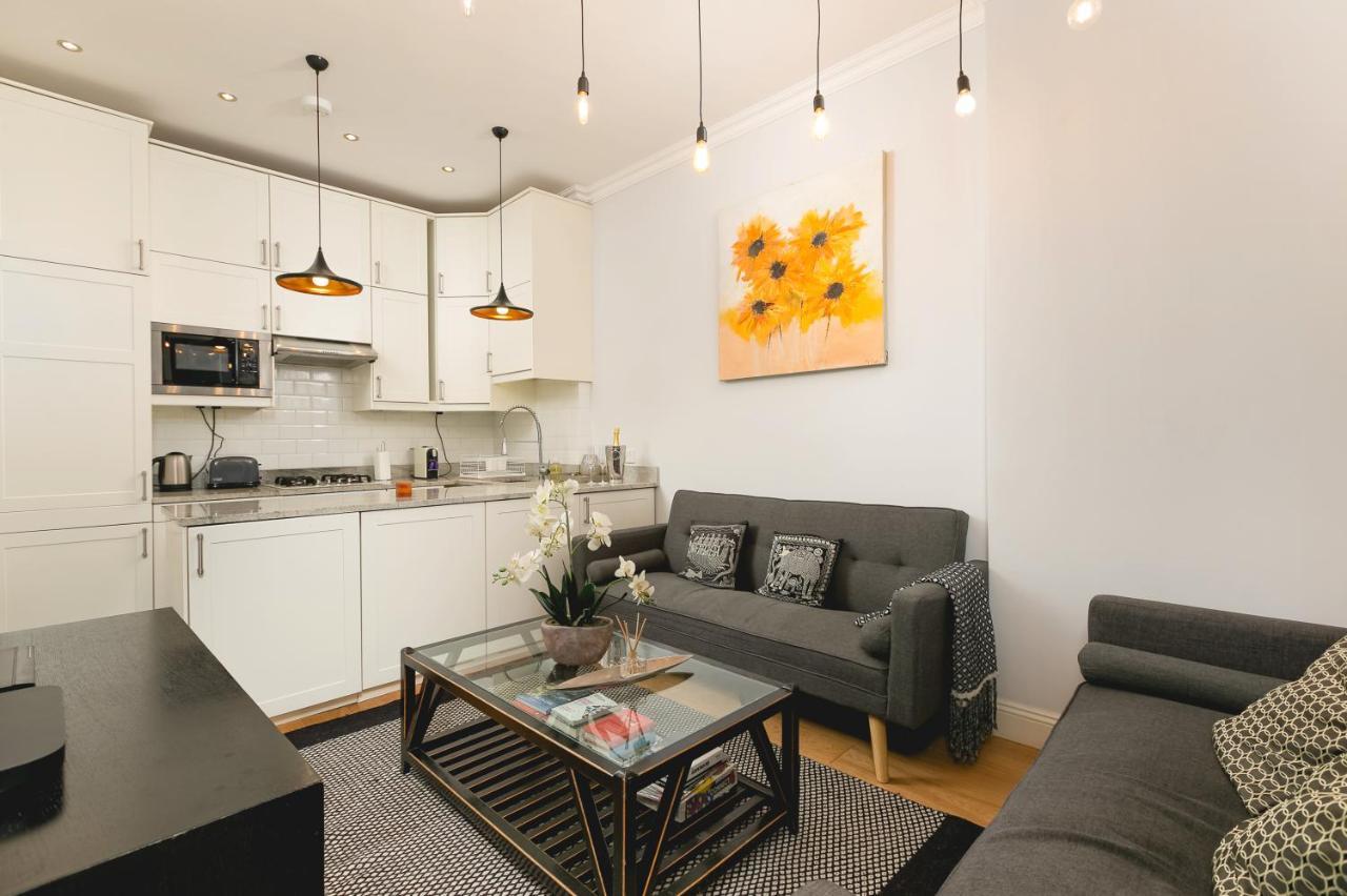 Penthousestays Notting Hill - Spacious 3 Bedroom King Bed Apartment - Near Portobello Road & Kensington High Street لندن المظهر الخارجي الصورة